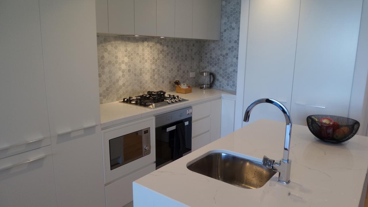 Whitehorse Towers Self Service Holiday Apartment Box Hill Dış mekan fotoğraf